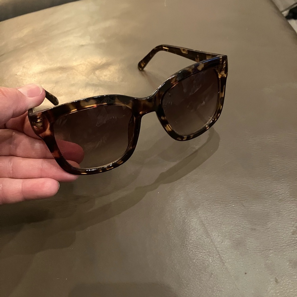 Lot of 16 Sunglasses